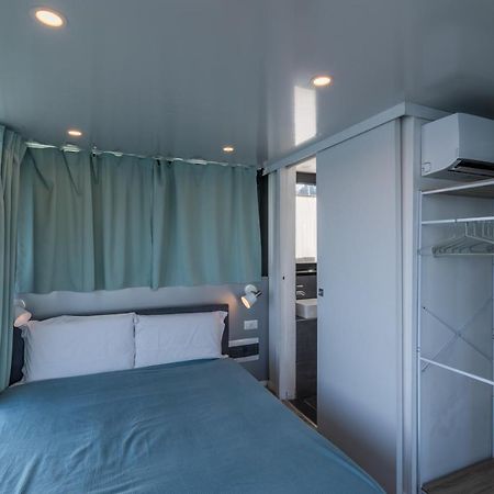 La Dolce Vita House Boat 호텔 Lisanza 외부 사진